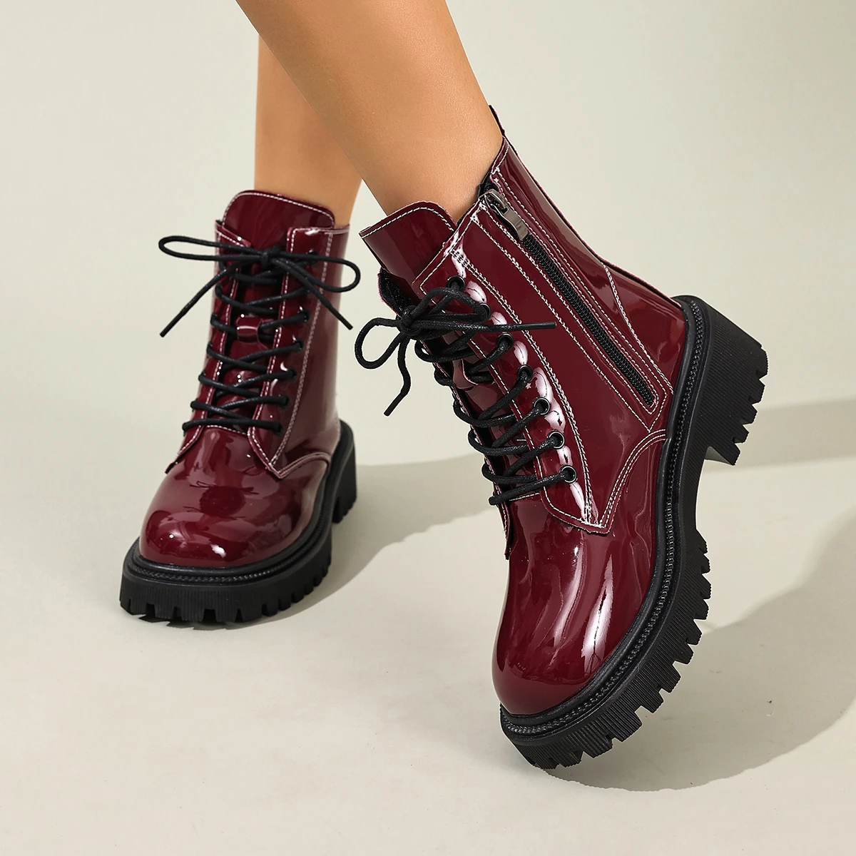 Elegante, sexy Winterstiefeletten mit quadratischer Schnittform, dicker Sohle, lässig, modisch, Bestseller, neu, bequem, große Größen, Damenstiefel – Detail 5