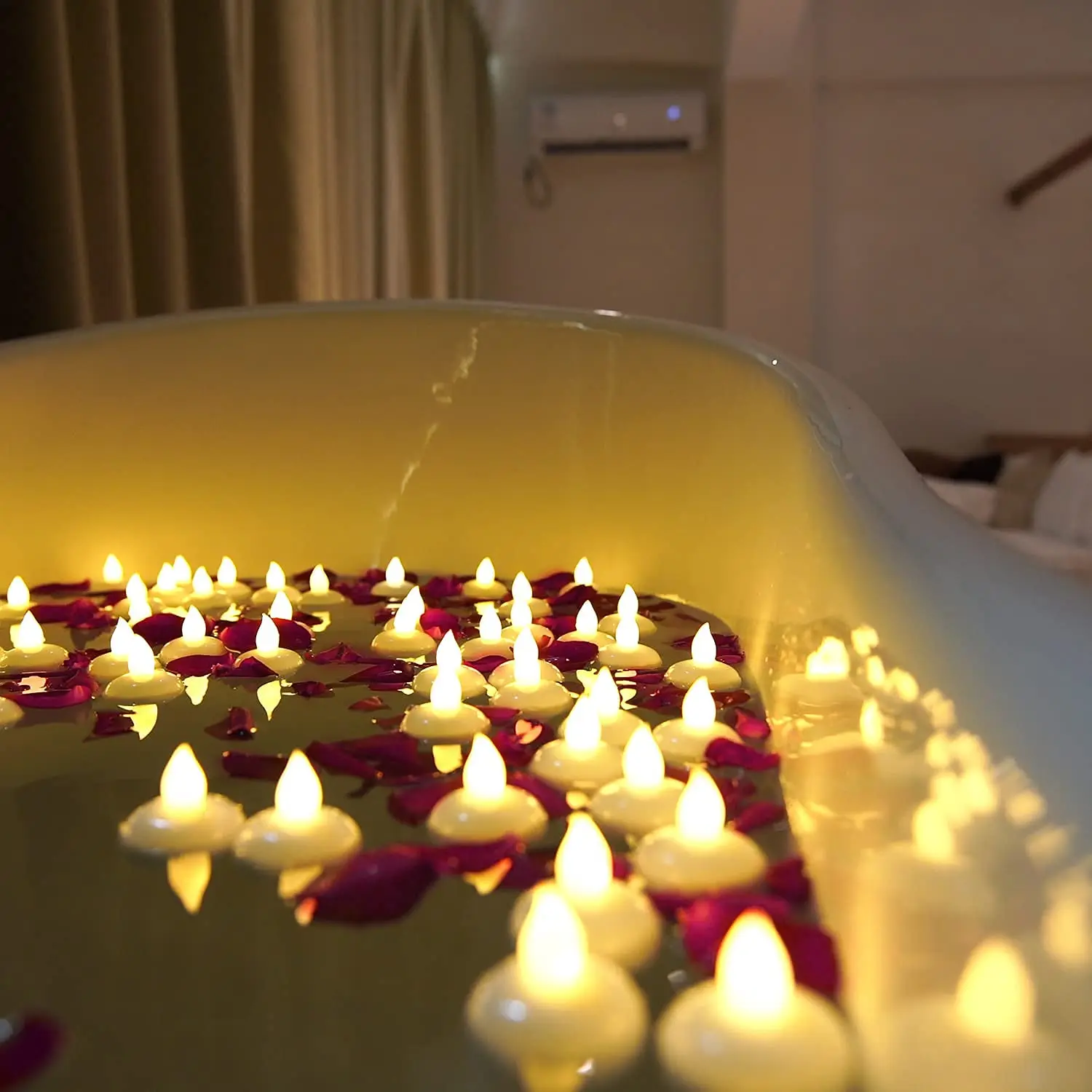 24/12pcs Floating Candle Lamp Flameless Tea Light Flicker Electronic Waterproof LED Light For Wedding Party Pool Spa Table Decor