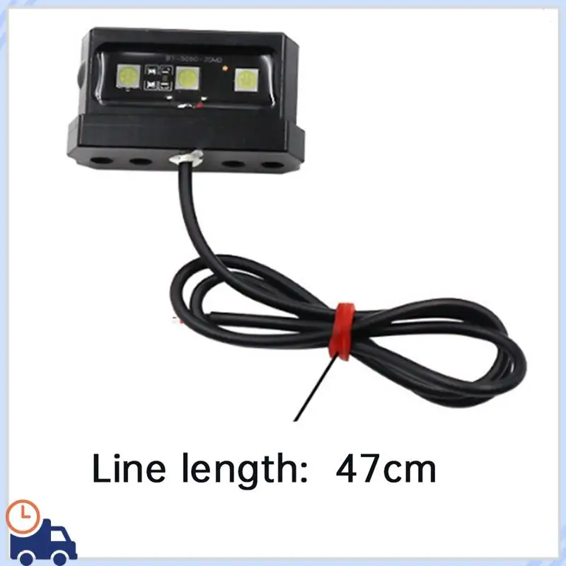 

Прочный держатель заднего номерного знака мотоцикла со светодиодной подсветкой, универсальный кронштейн номерного знака для Yamaha MT07 MT09 Kawasaki Z750