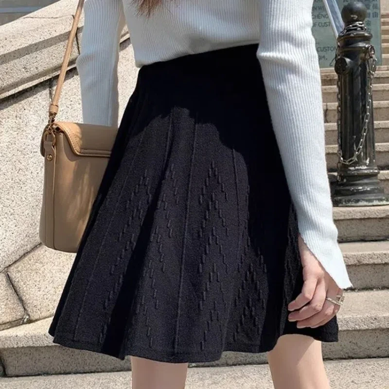 French Style Sweet Autumn Women\'s Solid Shirring Elastic High Waist Korean Fashion Office Lady Slim Knittd A-line Pleated Skirt