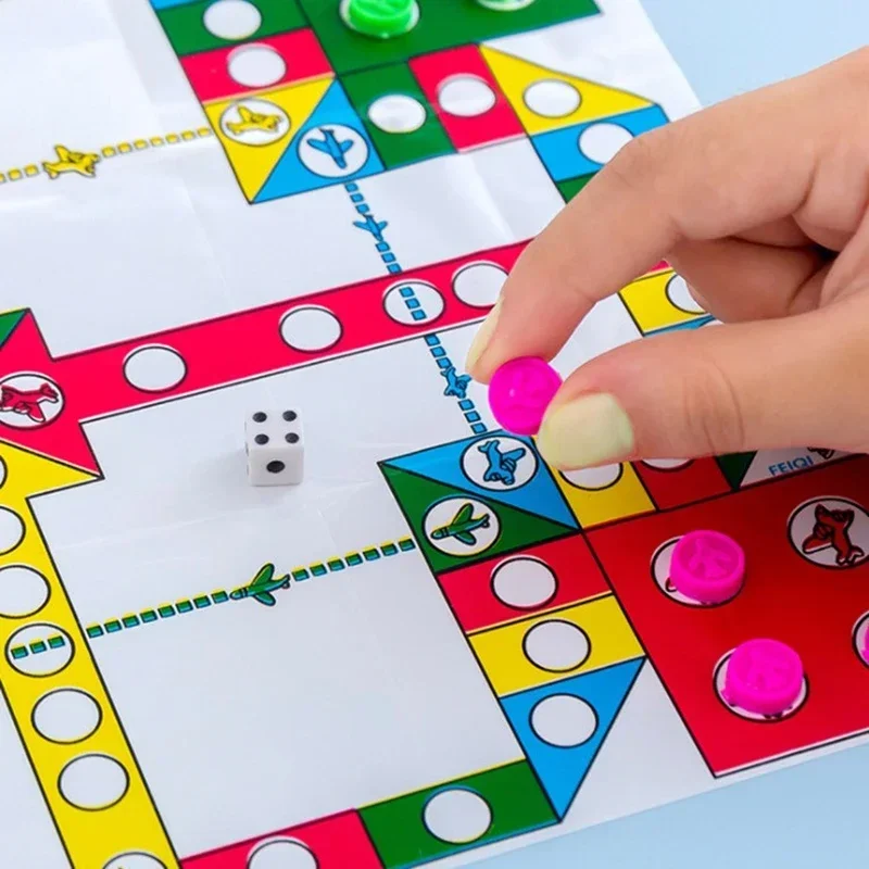 10 Uds Mini ajedrez de vuelo juguetes intelectuales ajedrez de vuelo recompensas de fiesta de cumpleaños para niños recompensas escolares