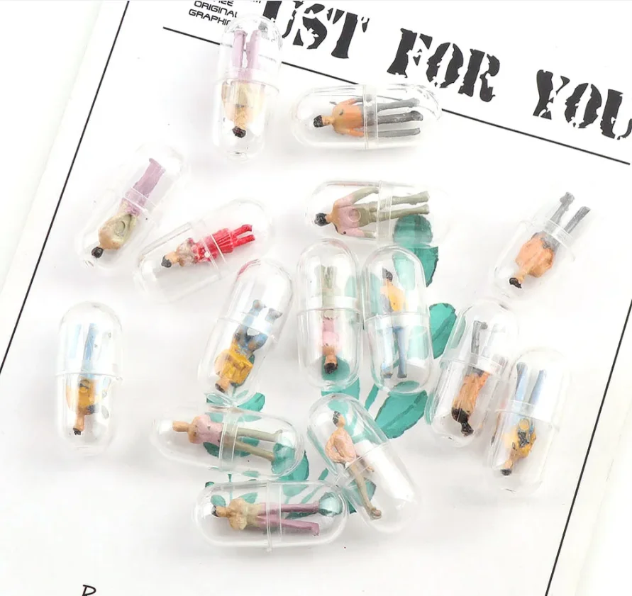 20pc Plastic Transparent Capsule Pill Humanoid Medince Pill Bottle Shape Figurines Make Earring Jewelry Accessories