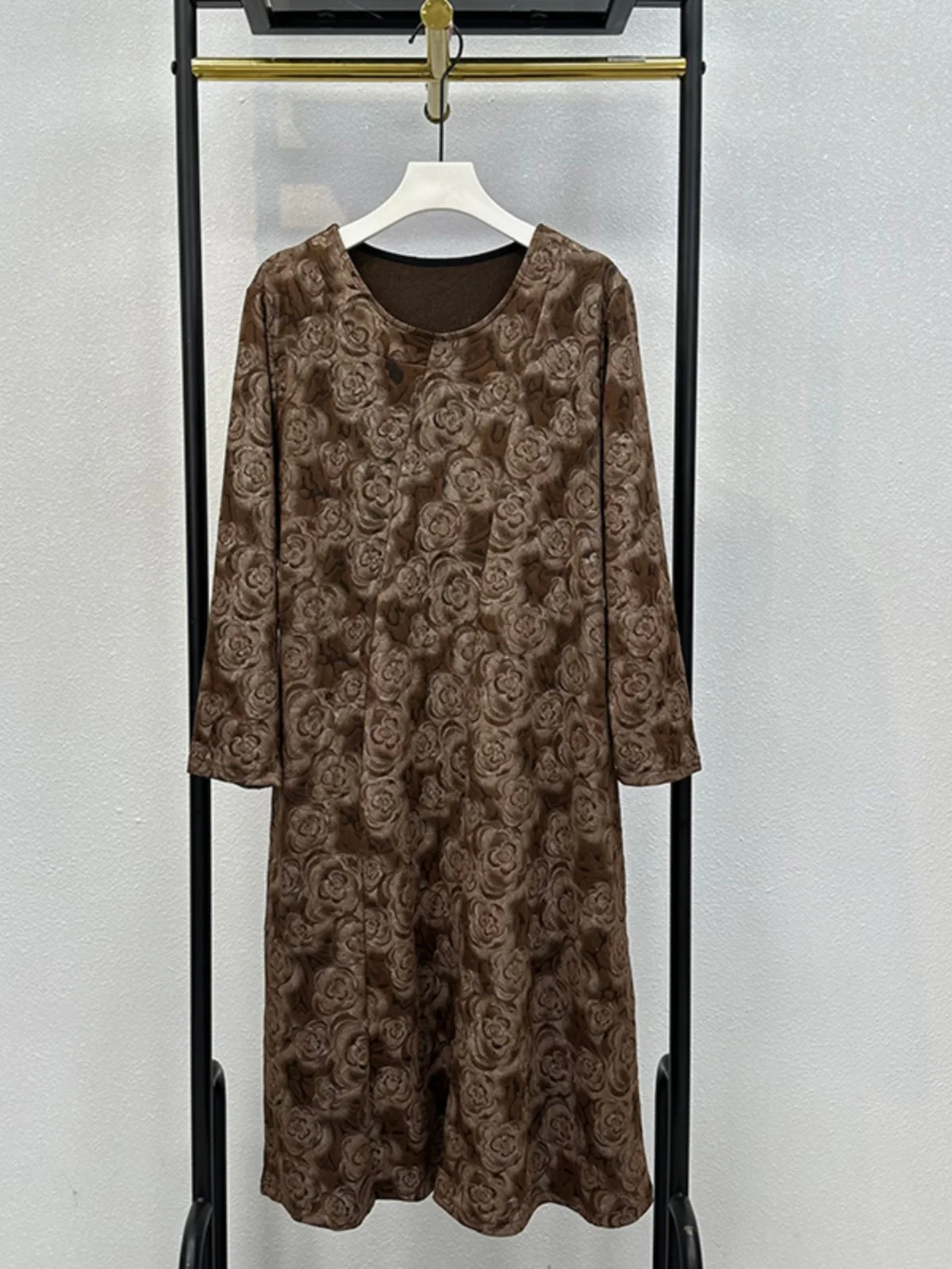 

Свободная женская длинная юбка в корейском стиле, скрывающая недостатки фигуры, модная, для женщин среднего возраста, весенняя одежда, размеры до 200.