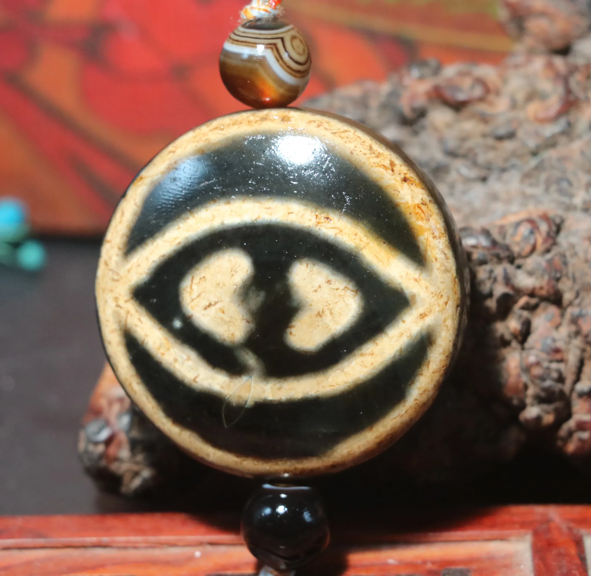 

Energy Tibetan Old Agate Mercy Kwan Yin Eyed Fengshui Goat dZi Bead Big Pendant A3Q Lkbrother Sauces Top Quality