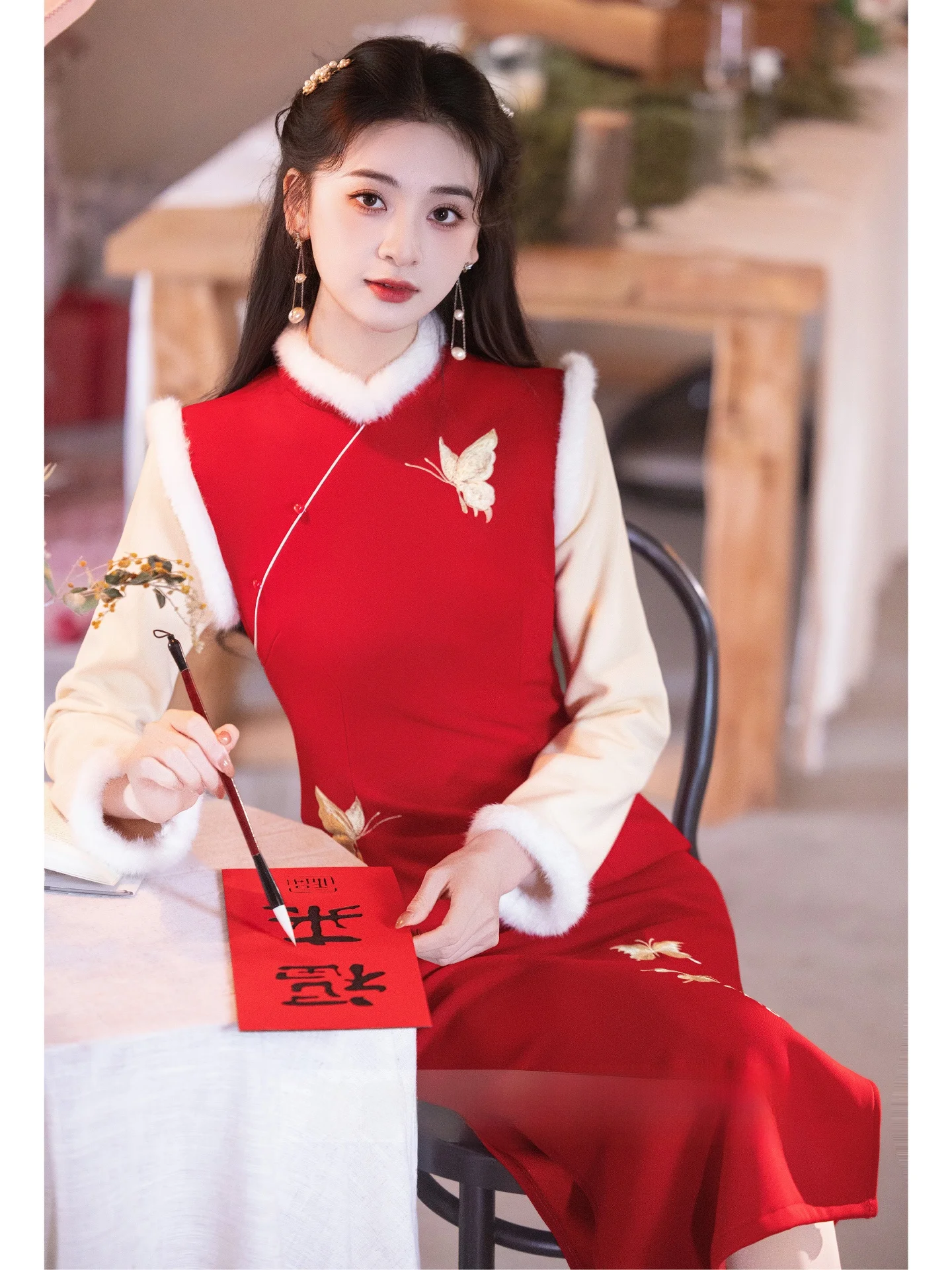 

Red Velvet Thiened Winter Qipao New Year Visit Clothes Long Sve Full Body Warm Vintage Sle Chinese National Sle