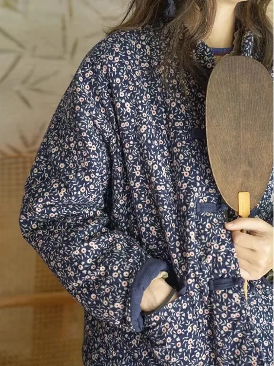 

Высококачественный женский тюнер из бавовни с цветочной вышивкой и пуговицами, теплый традиционный китайский свободный крой для поездок на работу, длинный све