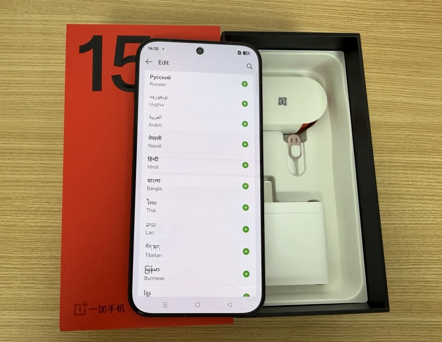 Unlocked OnePlus 15 Snapdragon 8 Elite Gen 5 6.78inch AMOLED 120Hz 50MP 7300Mah 120W Super Charger NFC OTA