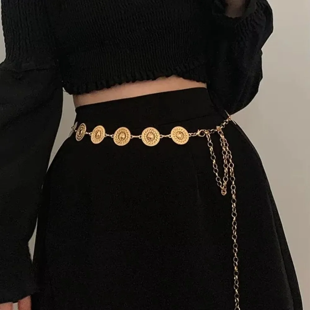 

Retro Women's Waist Chain Bohemia Style Hollow Out Design Carved Chain Belt Adjustable High-End Feel Metal Chain Belt