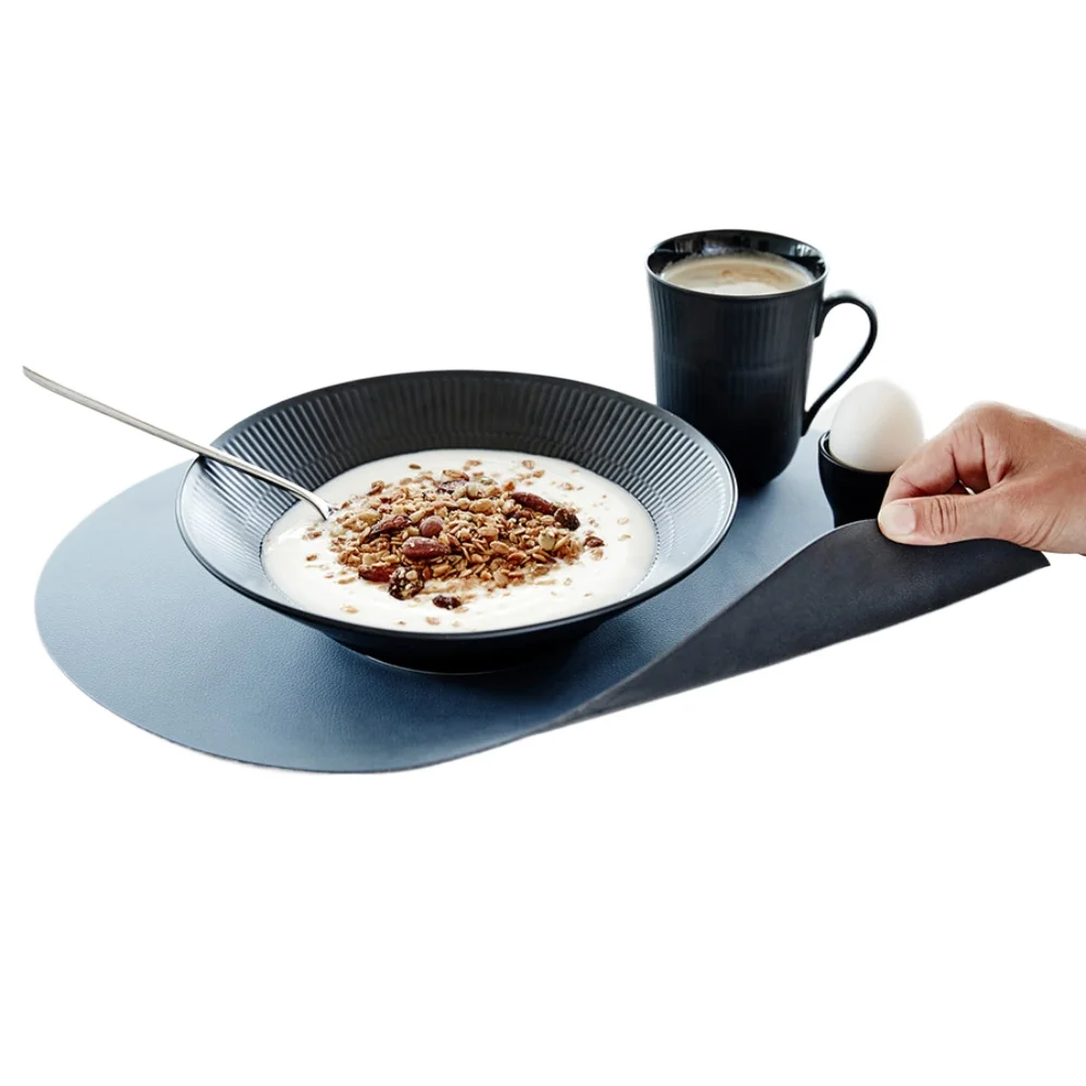 Double sided leather Western food mat with advanced feel, waterproof and oil resistant for household use