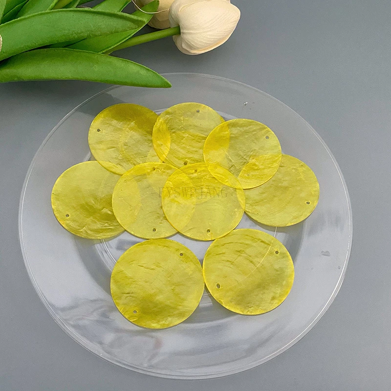 100pcs Natural Shell Discs 50mm Double Hole Shell Raw Materials Soft Shell DIY Lamp Wind Chime Accessories Translucent Sheet