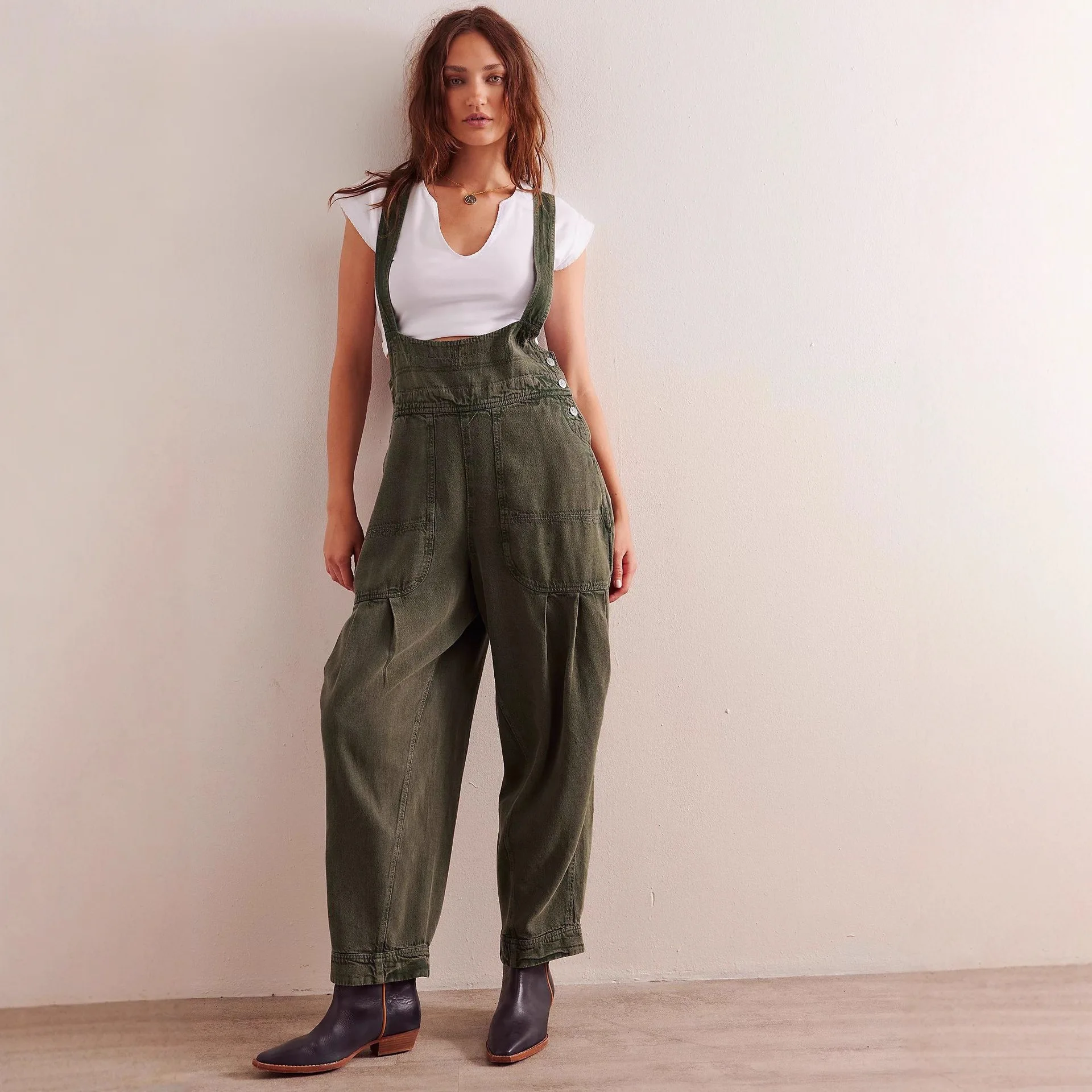 

Women's Versatile Trendy Workwear Denim Overalls Autumn Fashion 2025 New Arrivals Comfortable Fit Classic Style