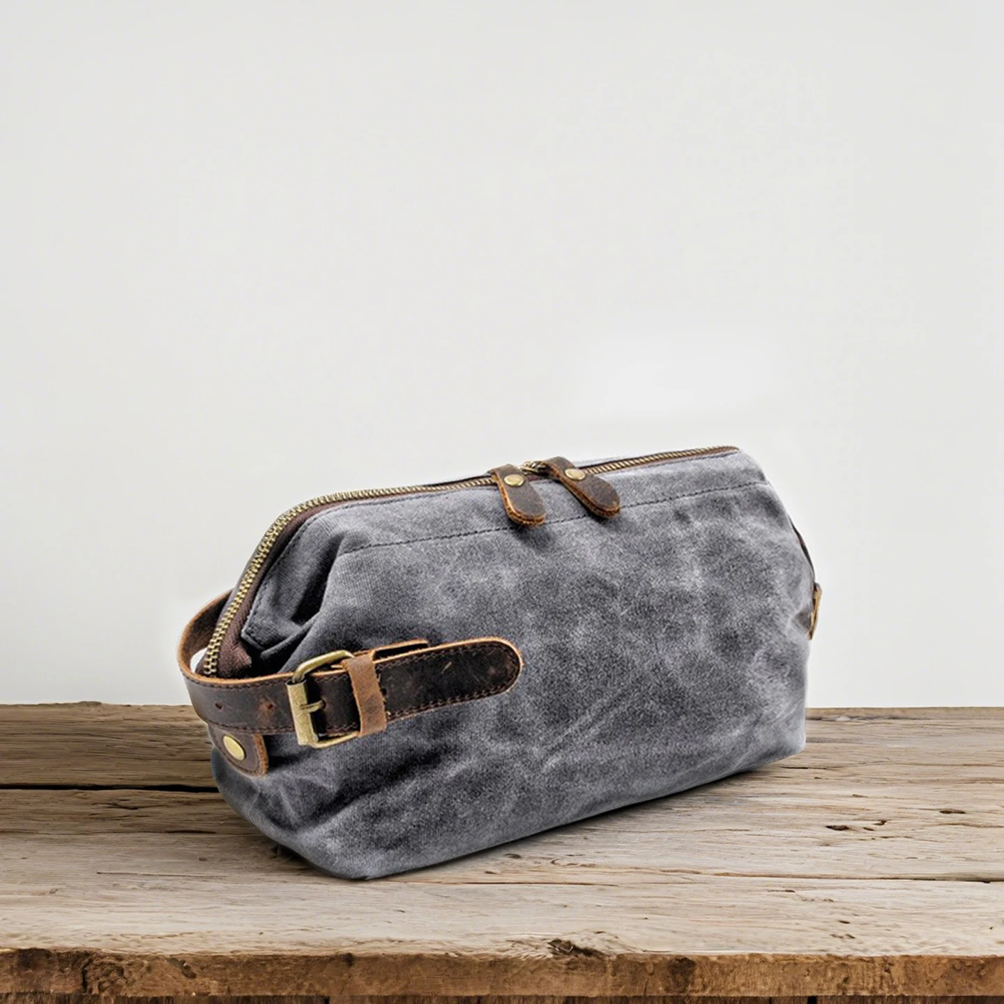 Retro Canvas Travel Leisure Handbag Men's Vintage Storage Pure Color Wrist Bag for Toiletries And Mobile Phones