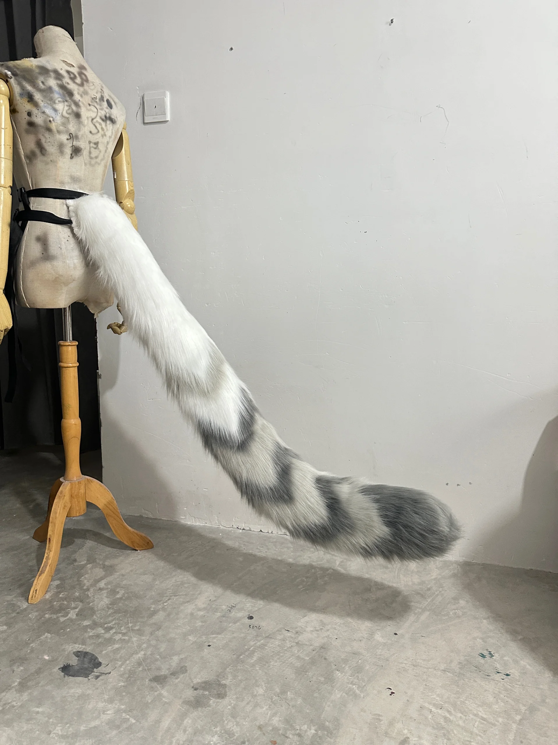 

New Game Zenless Zone Zero Seth Lowell Squirrel Tail Ears Cosplay Props Halloween Christmas Accessories