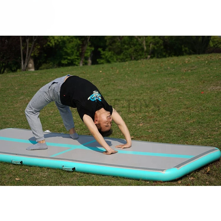 Custom Fitness Equipment Gymnastics Water Sports Floating Inflatable Water Mat Inflatable Mat for Entertainment