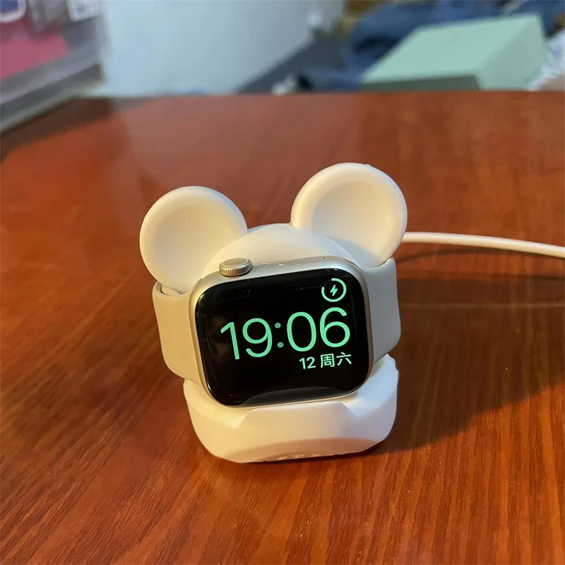 Silicone Charger Stand For Apple Watch Serie 8 7 6 5 SE For Iwatch Charging Desktop Holder Accessories