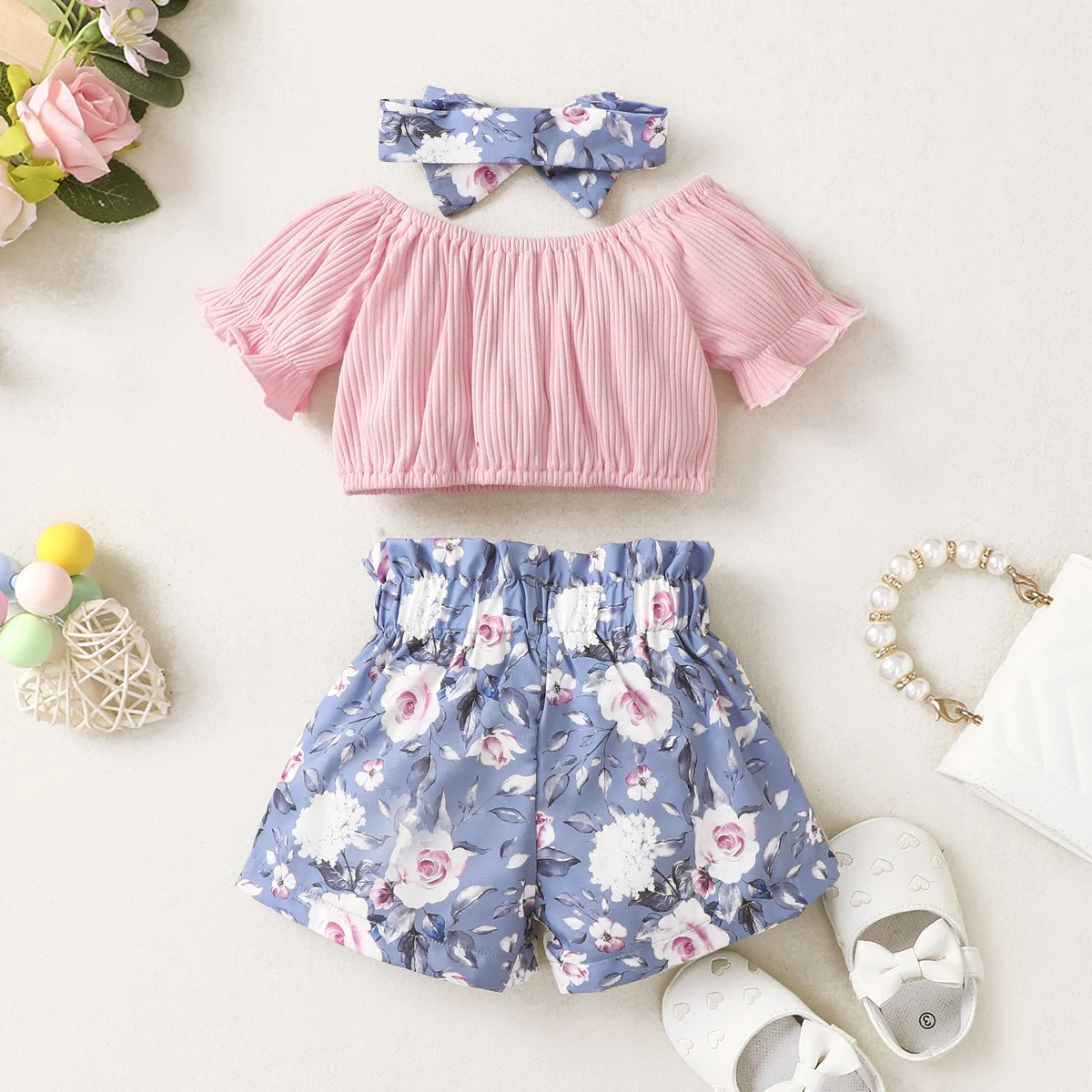 Baby girl pink round-necked button short-sleeved shirt flower print shorts suit