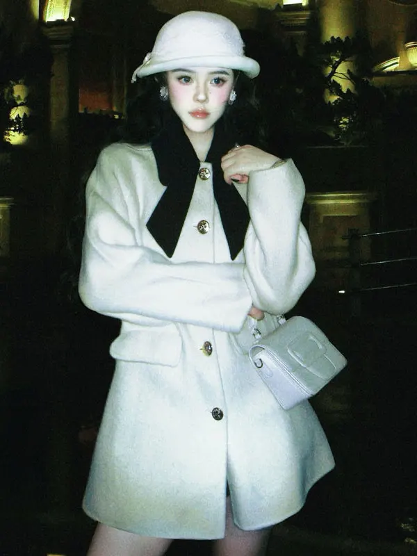 

Приталенное шерстяное пальто с модным дизайном, подчеркивающим талию, в корейском стиле, с длинными рукавами, на пуговицах, из грязеотталкивающей ткани, однотонное.