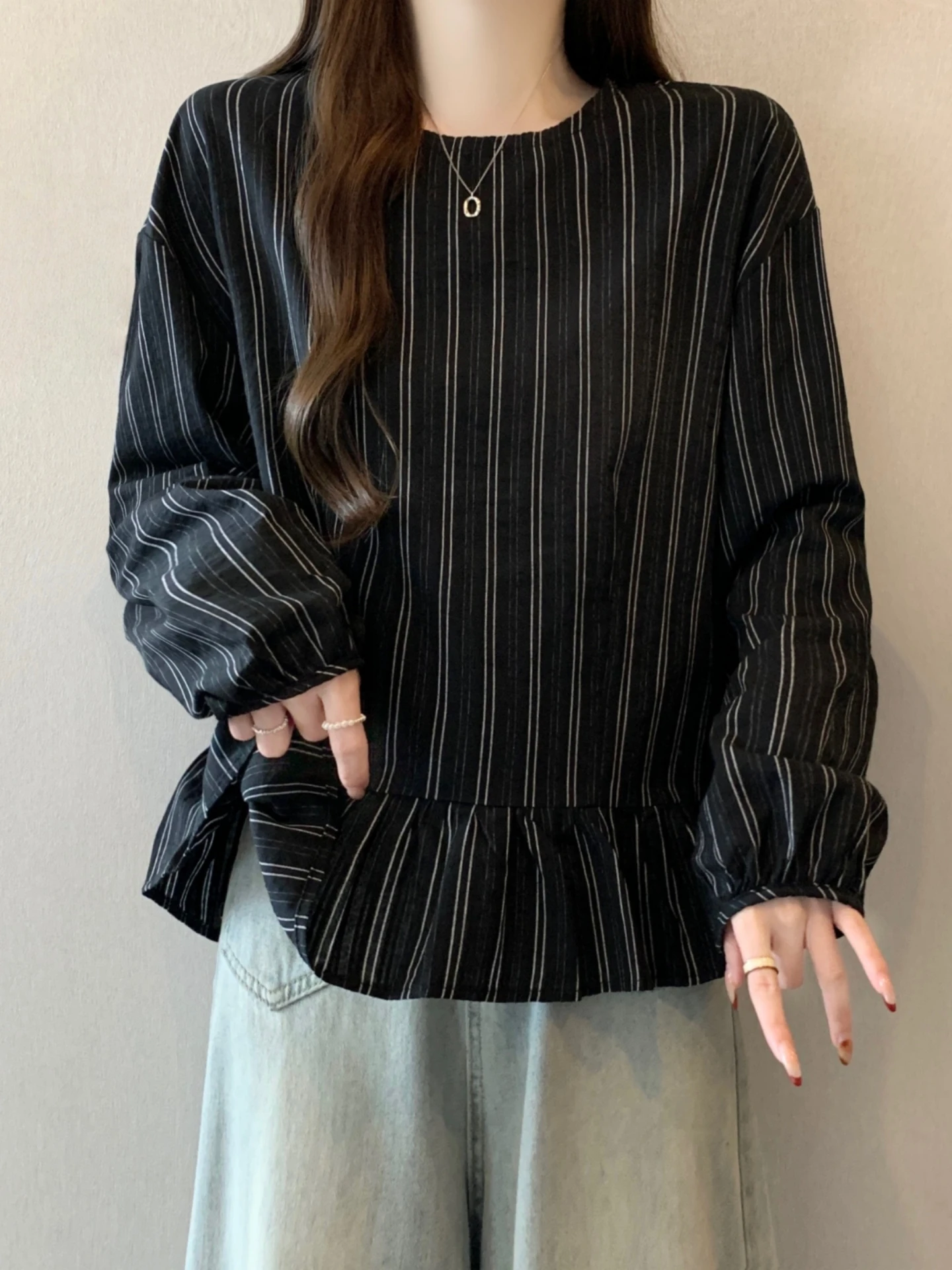 

Retro Striped Long Sleeve Base Shirt Women's Spring Autumn New Large Size Fat MM Slim Design Sense Skirt Hem Tummy Cover Top