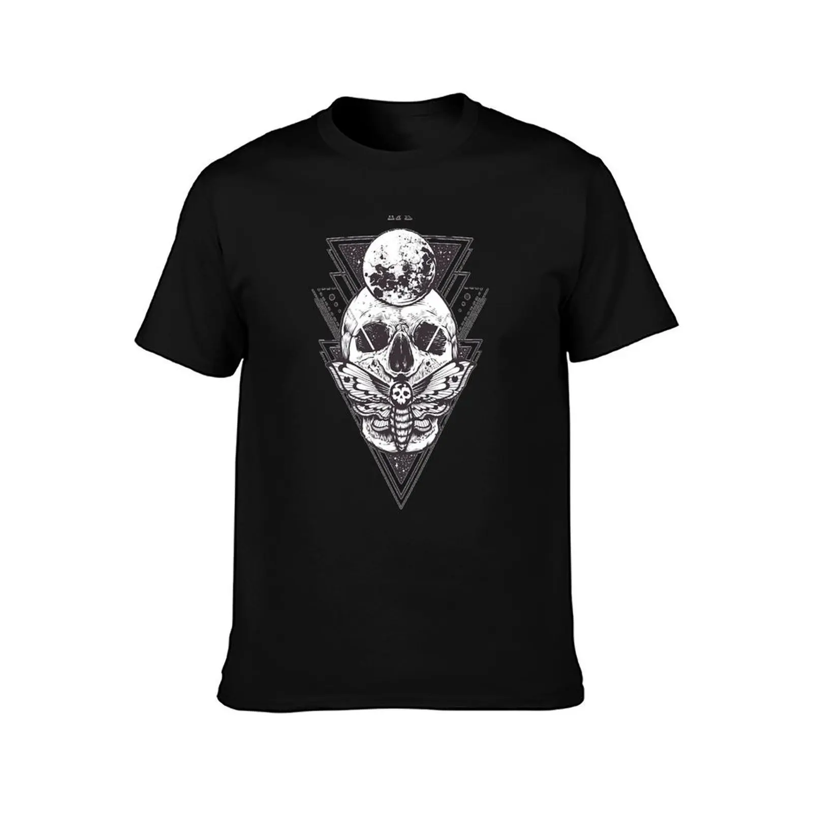 Gideon the ninth T-Shirt Plus Size Non-Shrink T-Shirt