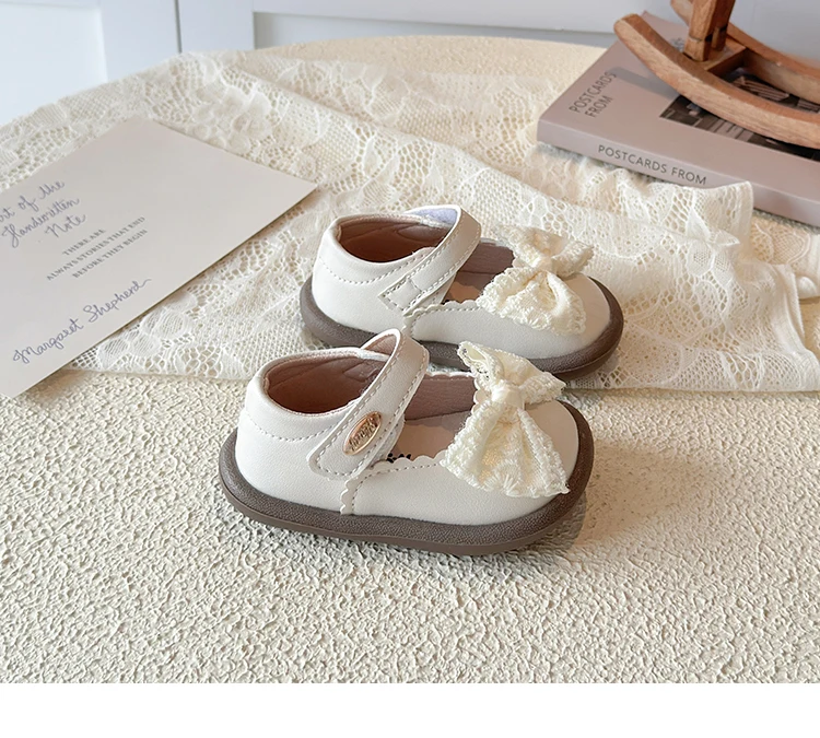 Kleinkind-Laufschuhe mit Süßen Spitzenschleifen, Mädchen-Prinzessinnen-Schuhe mit Runder Spitze, 2026 Neue Mode Baby-Flachschuhe mit Weicher Sohle – Detail 6