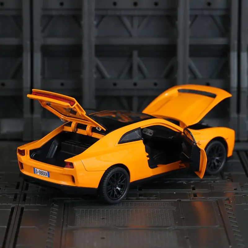 1:32 Dodge Hellcat adorno de modelo de coche de aleación, puertas y capó de motor, el maletero se puede abrir para juguetes para niños