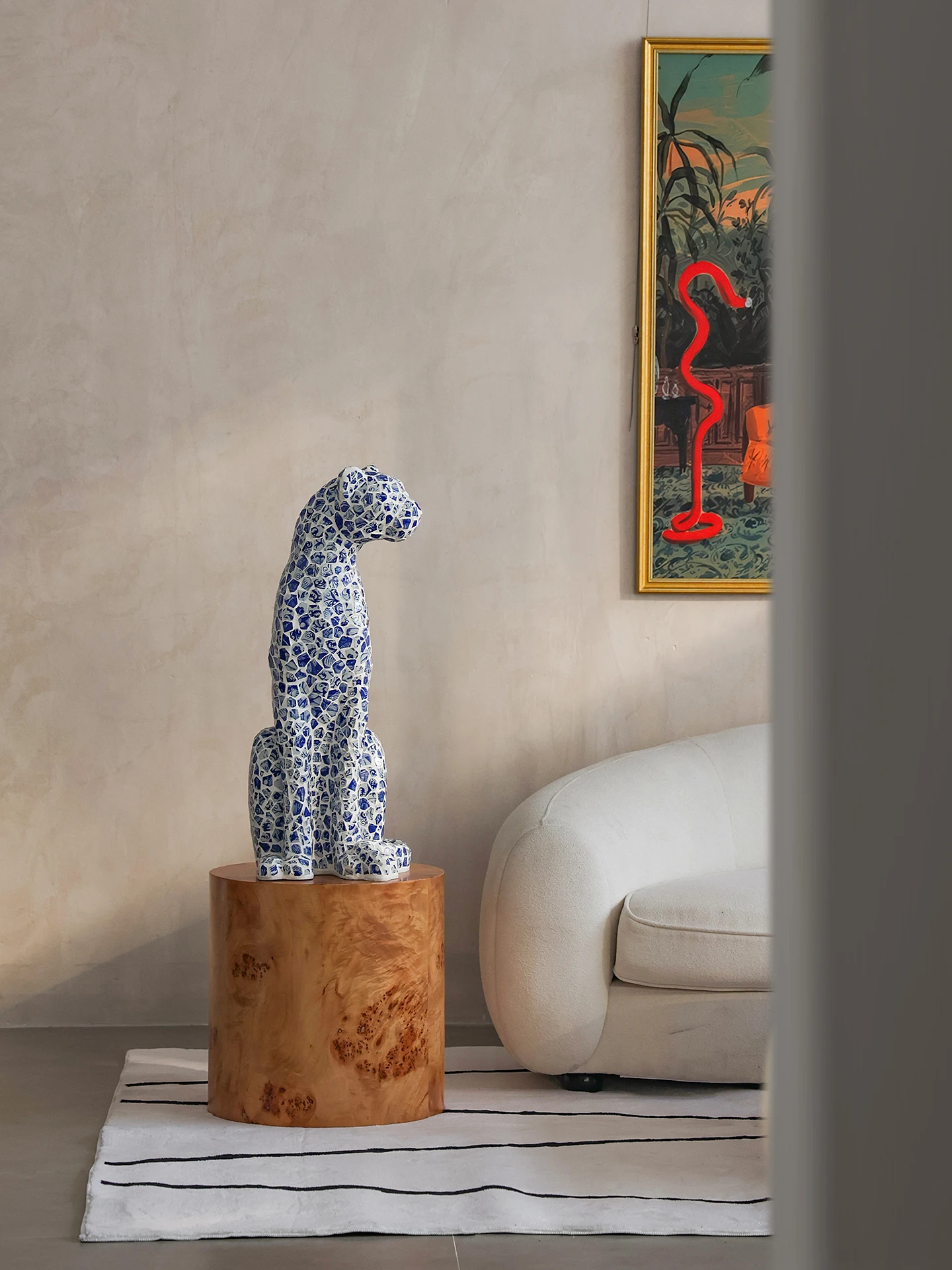 French Art Blue And White Leopard Sculpture Creative Handmade Paste Porcelain Living Room Entrance Lucky Decorative Ornaments