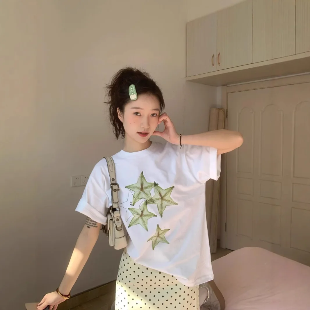 Koreańska koszulka z krótkim rękawem dla kobiet na lato Nowa, zabawna koszulka z nadrukiem owoców gwiazdy Luźna, swobodna koszulka