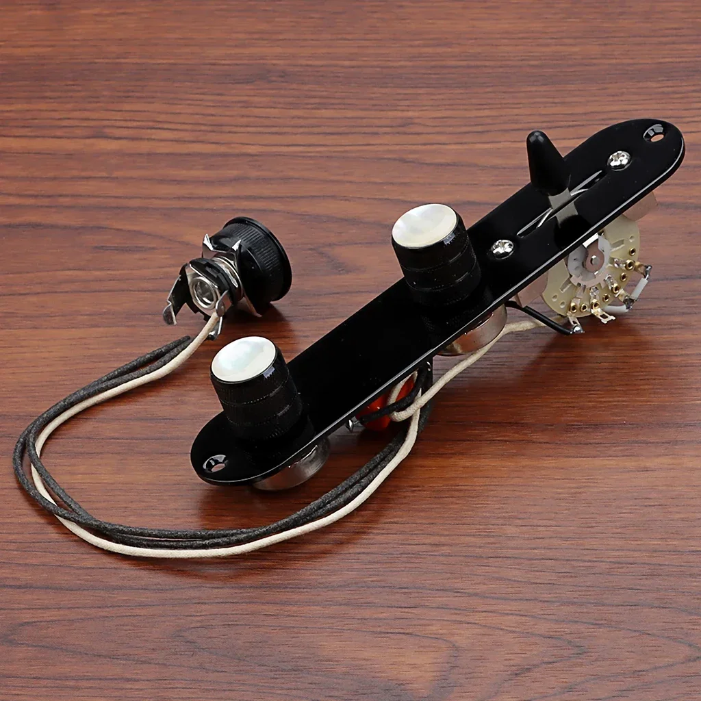 

Black Gold Pre-Wired 3-Way Control Plate with Wiring Harness for Telecaster Guitar