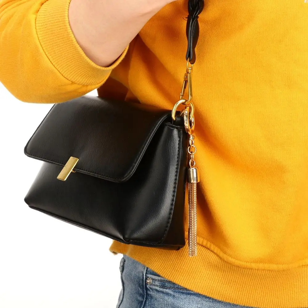 High Quality Fashion Metal Buckle Tassel Pendant Keychain Purse Hardware Accessories Shoulder Bag Tassel Tassels Pendant