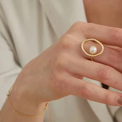 Dainty Hollow Freshwater Pearl Ring for Women Elegant Minimalist Rings Wedding Party Jewelry Wholesale Romantic Birthday Gifts