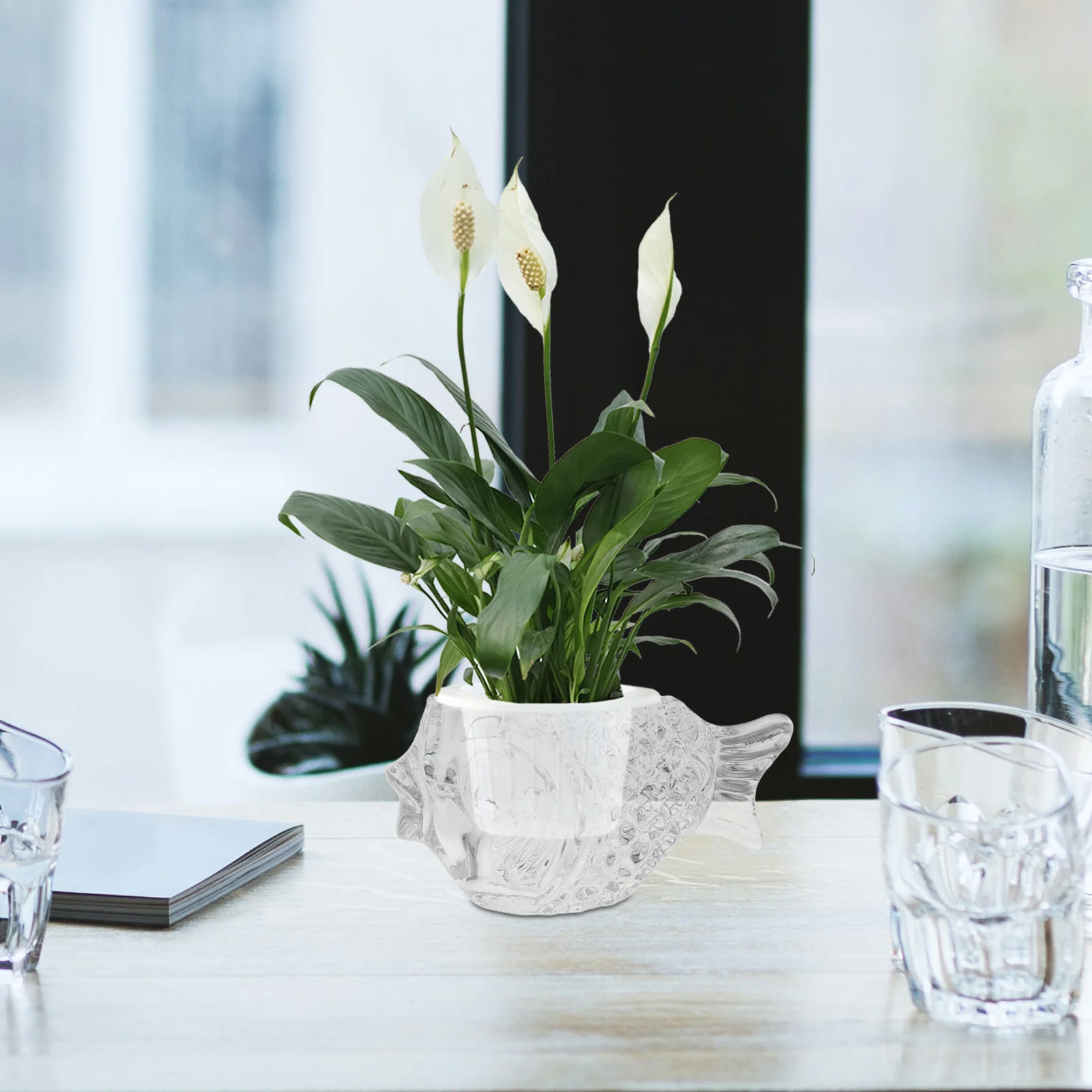 

Transparent Glass Fish Shaped Hydroponic Vase Artistic Flower Decoration Container for Living Room Dinning Room Floral