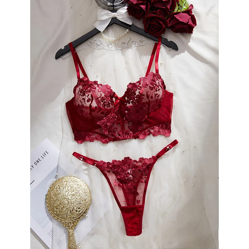 Сексуальное женское белье, красный сетчатый бюстгальтер и трусики, комплект с цветочной вышивкой, прозрачное нижнее белье, женский эротический комплект с 3 точками, романтическое горячее нижнее белье