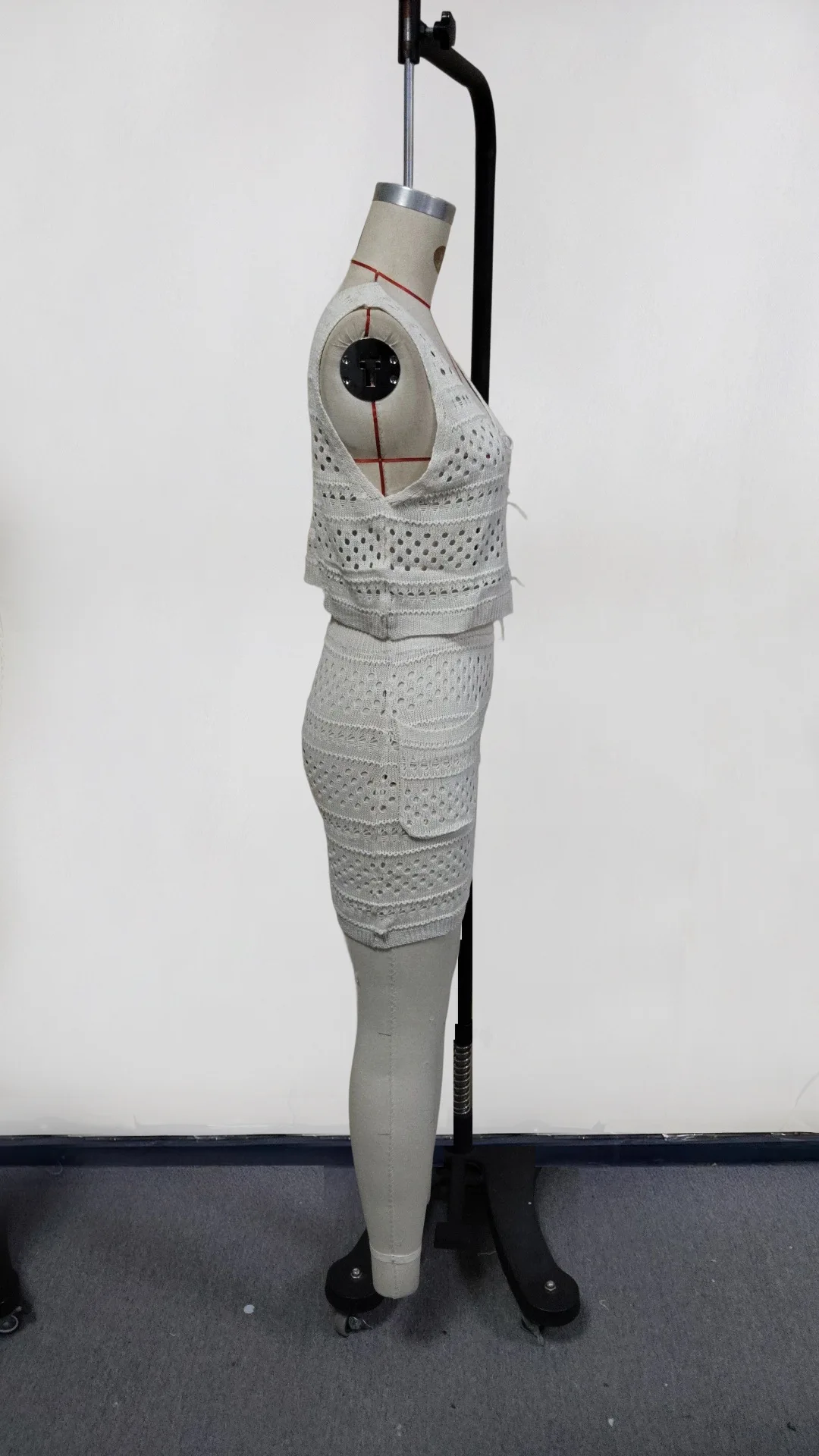 Swimwear Skirt Cover-up 2 Piece Set Women Crop Tops And Mini Skirt Bathing Suit Fashion Solid Hollow Sexy Beach Cover Up Outfits