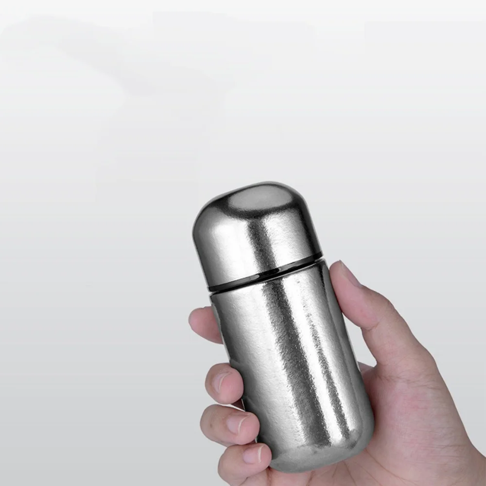 Double Wall Titanium Insulated Vaccum Water Bottle Capsule Shape Mini Titanium Thermos Bottle Portable 150ML