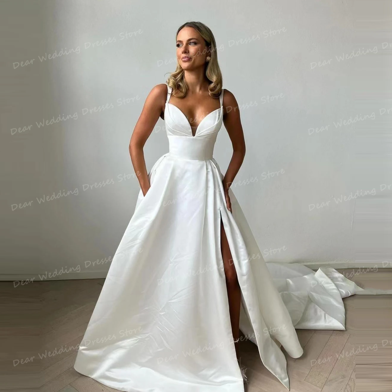 Einfache Brautkleider mit V-Ausschnitt eine Linie ärmellose Brautkleider für Frauen High Split elegante Satin Prinzessin Robe de Mariée Vestidos