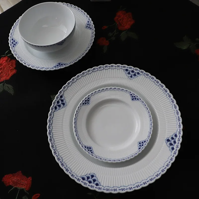 Princess Blue Ceramic Plate Jingdezhen Porcelain Soup Plate Rice Bowl Dining Utensils French Vintage Style round Flat Plate