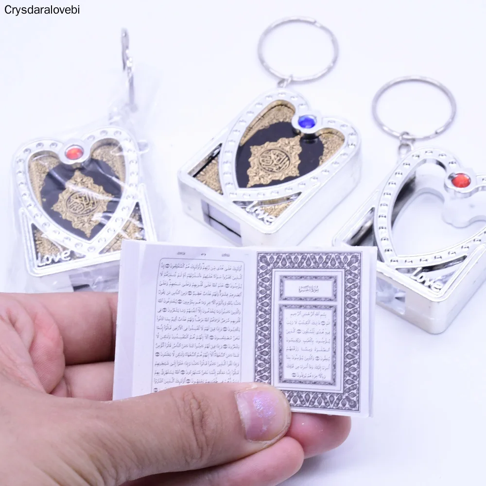 

50pcs Islam religious symbols Mini Quran Keychain Pendant Love shape frame the Koran Scripture keyring Muslim Souvenirs