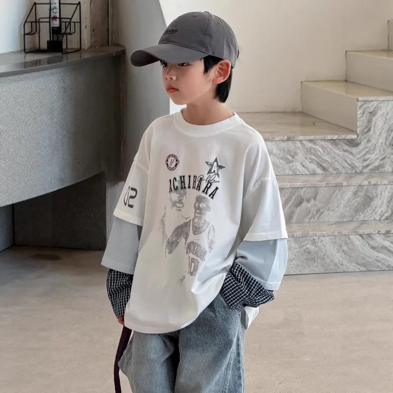 

Boys Long-sleeved T-shirt Spring and Autumn 2026 New Children's Ruffian Handsome Splicing Bottoming Top Boys Sweater T