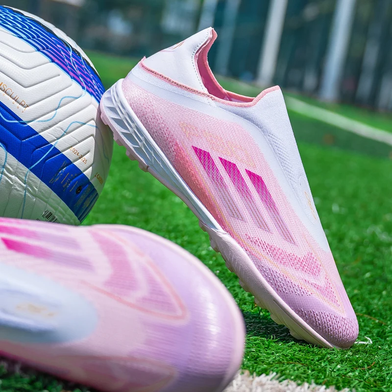 

Indoor Men Football Shoes Fast Ultralight Football Field Boots Cleats Professional Soccer Shoes Society Cleats Sneaker Match