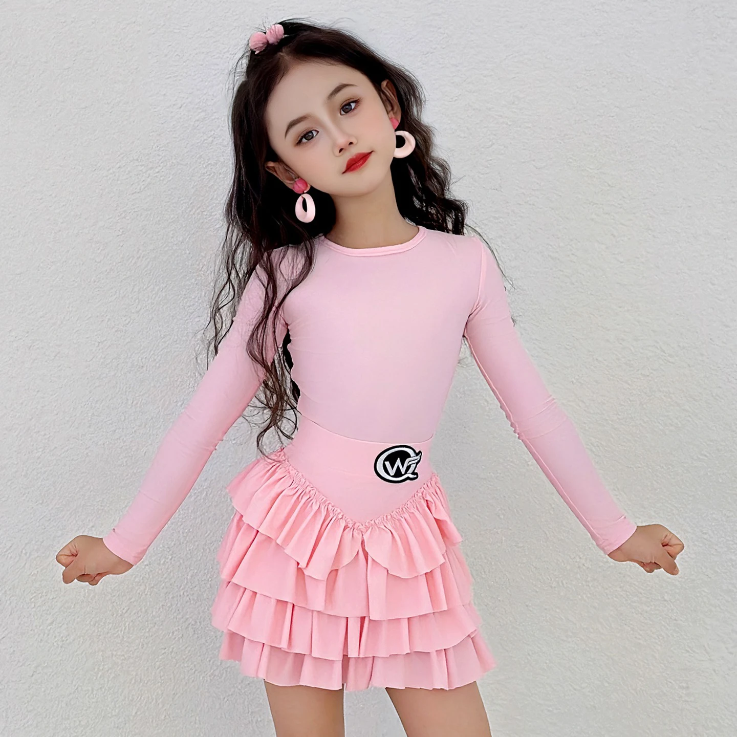 

Pink Latin Dance Clothes Girls Long Sleeves Tops Ruffled Skirt Children Latin Dance Practice Dress Performance Dress DNV25145