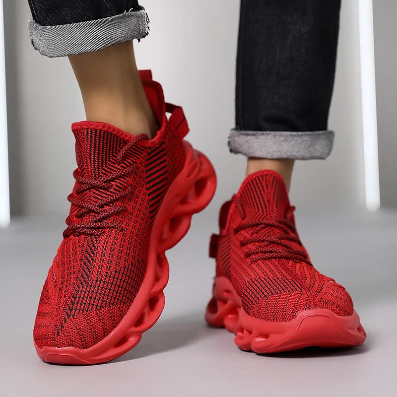 Men Shoes Comfortable Sneakers Breathable For Mesh Tennis Sports Running Waling Outdoor Red Flying Weave Women Slip-on Gym Shoes