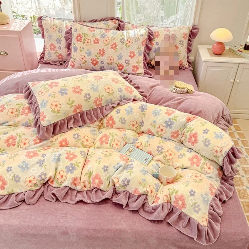 Korean Version Lace Baby Velvet Four Piece Set Thick and Warm Milk Velvet Bed Sheet Flannel Coral Fleece Duvet Cover Colorfast