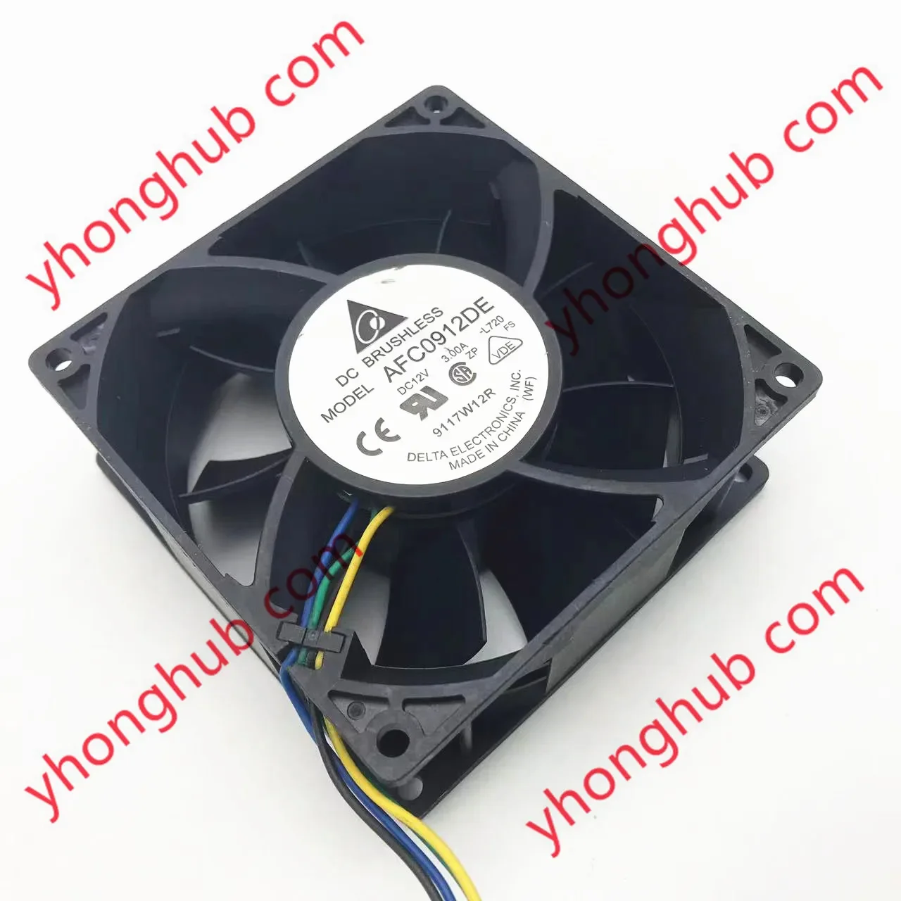 Delta Electronics AFC0912DE L720 DC 12V 3.00A 4-Wire 90X90X38mm Server Cooling Fan