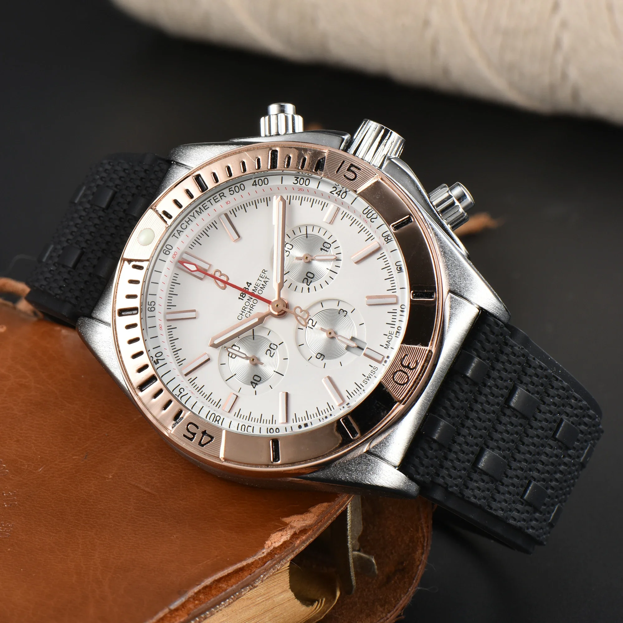 2025 محدود VIP حصري جديد فاخر العلامة التجارية القديمة ساعة رجالي سلسلة الطيران ساعة كوارتز موضة كلاسيكية للجنسين ساعة نسائية