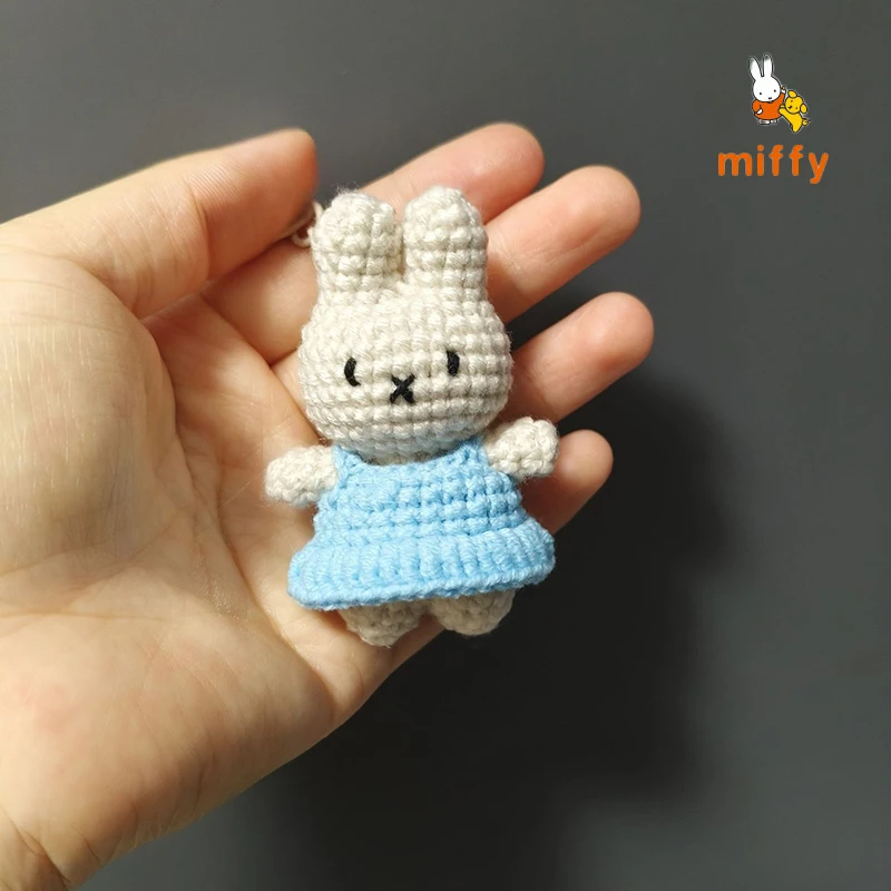 

Keychain Kawaii Miffy Handmade Crochet Series Creative Pendants Dopamine Couple Style Anime Accessories Perfect Birthday Present
