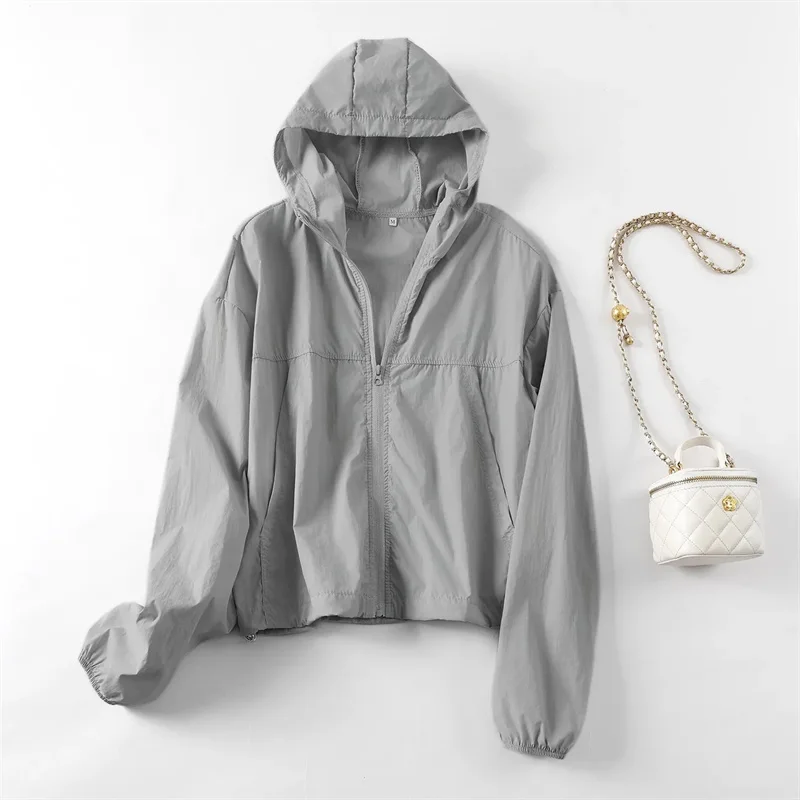 

Летний женский укороченный солнцезащитный жилет 2025 с капюшоном, свободный крой, легкий утягивающий стильный японский стиль