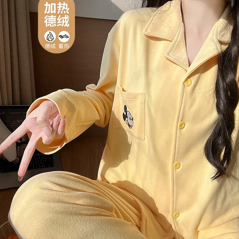 디즈니 미키 마우스 Pjs 여성 잠옷 소녀 겨울 얇은 벨벳 양털 귀여운 노란색 잠옷 만화 패션 애니메이션 홈 의류