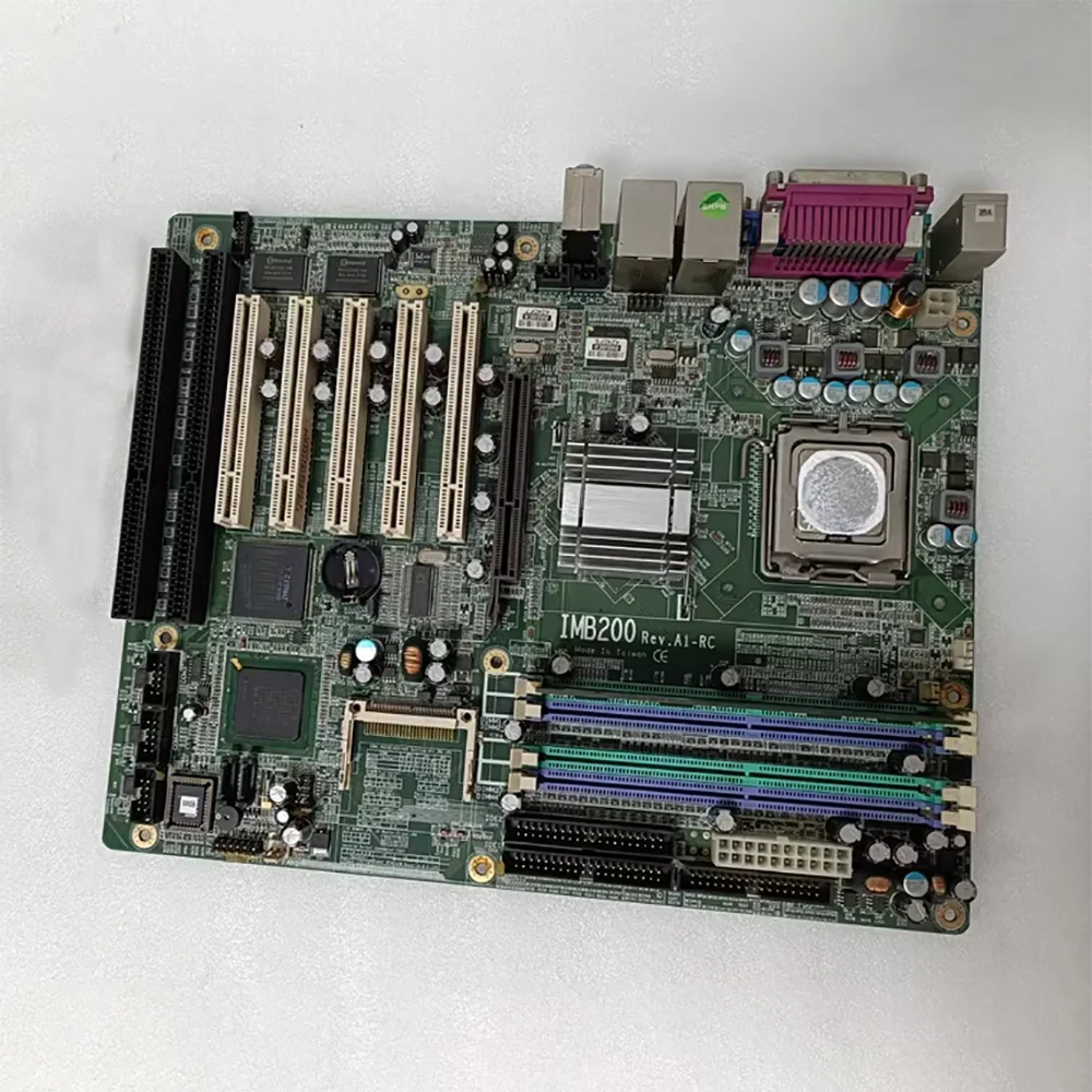 

Для промышленной материнской платы Axiomtek IMB200 Rev.A1-RC