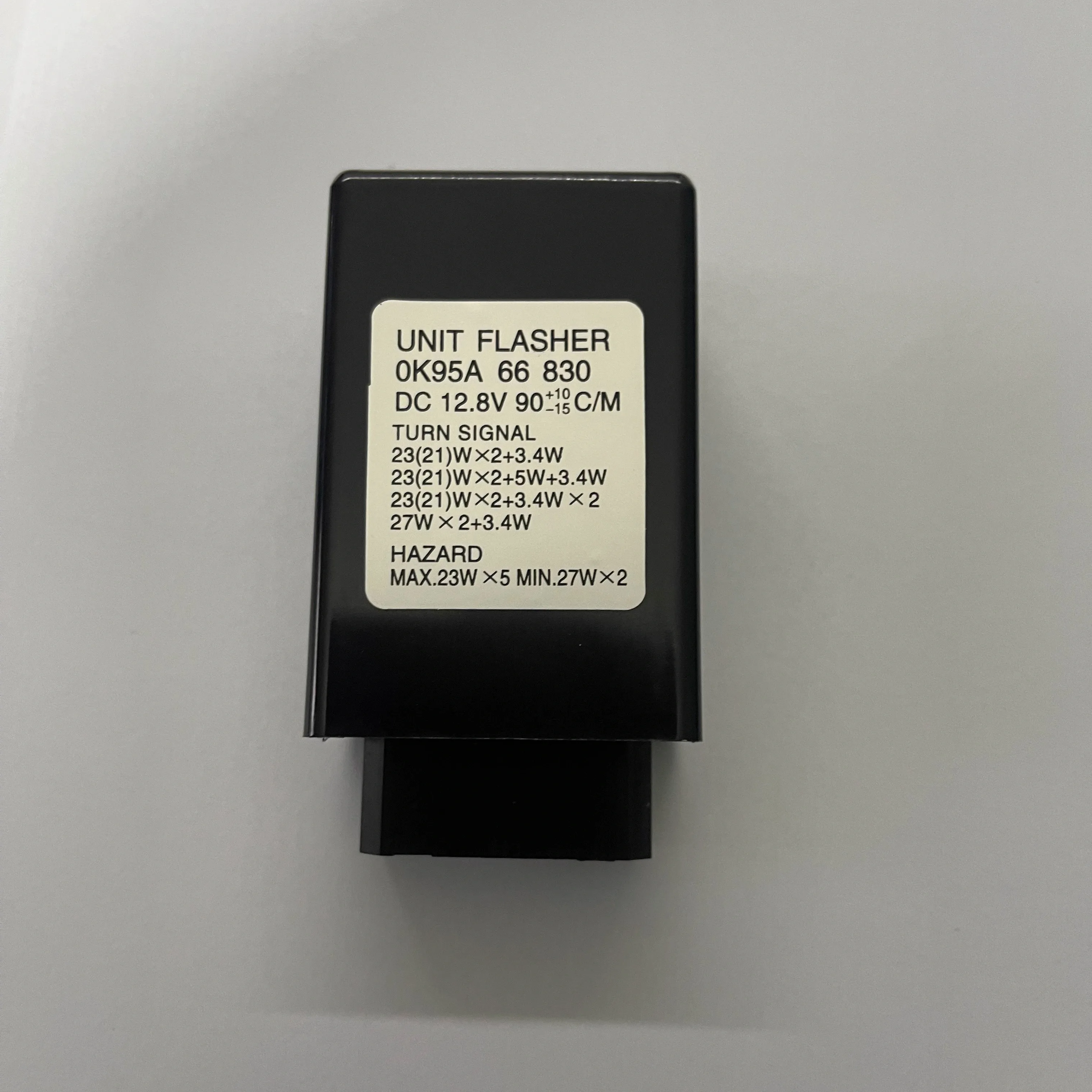 

For Kia Flasher Relay OK95A 66 830