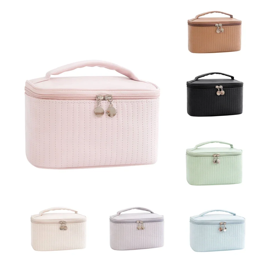 Ladies Large Portable Toasted Cake Double Layer Waterproof Cosmetics Storage Bag, Dry and Wet Separation Double Layer Design